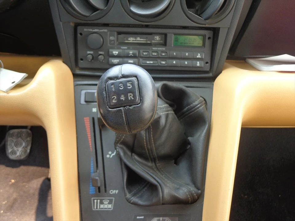 1991 Alfa Romeo Series 4 - Image 13 of 28