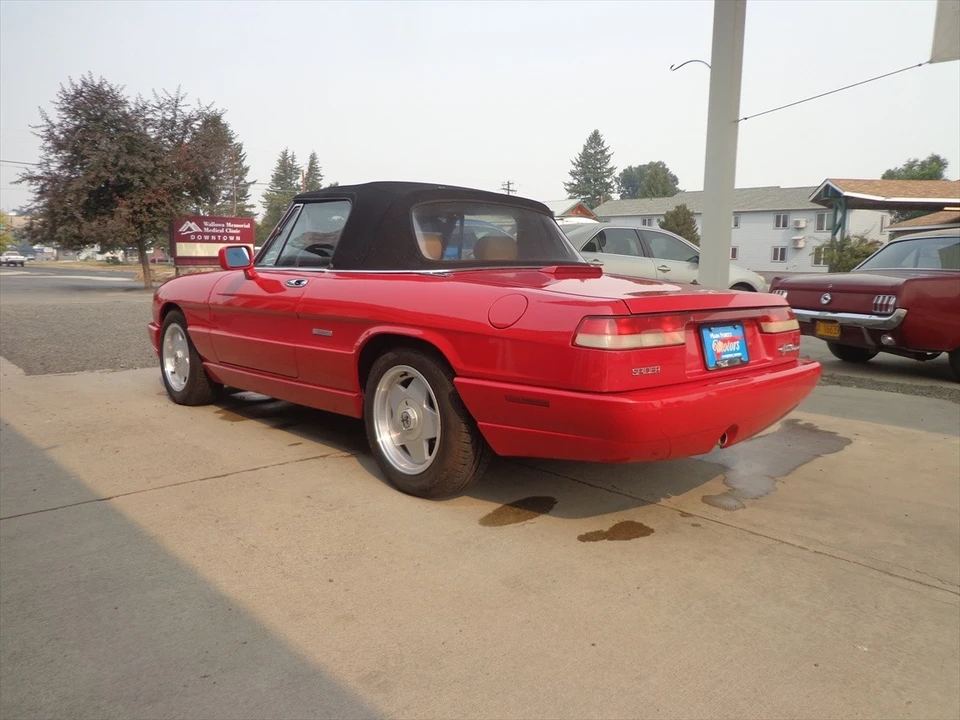1991 Alfa Romeo Series 4 - Image 2 of 28