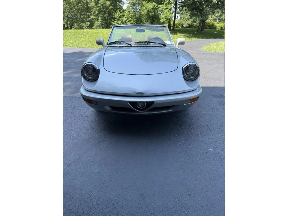 1991 Alfa Romeo Series 4 - Image 2 of 13