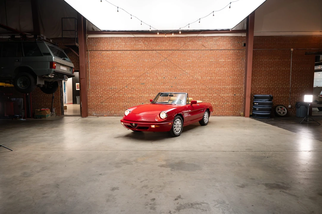 1991 Alfa Romeo Series 4 - Image 2 of 31