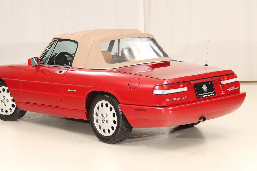 1991 Alfa Romeo Series 4 - Image 23 of 31