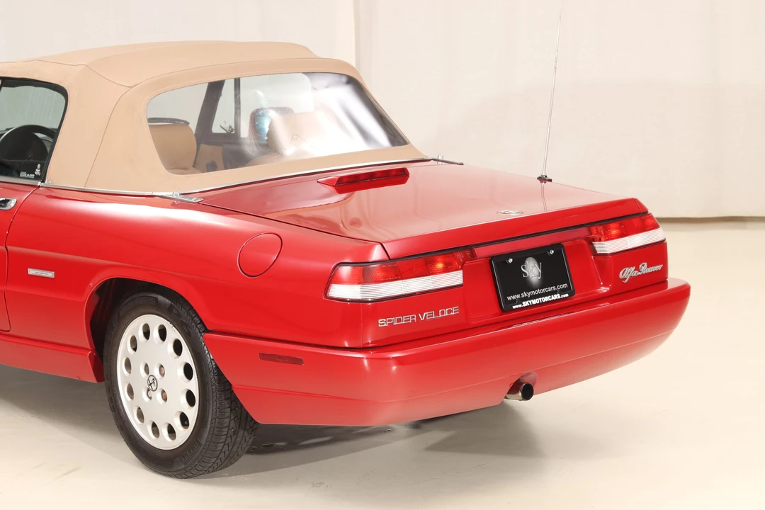 1991 Alfa Romeo Series 4 - Image 24 of 31