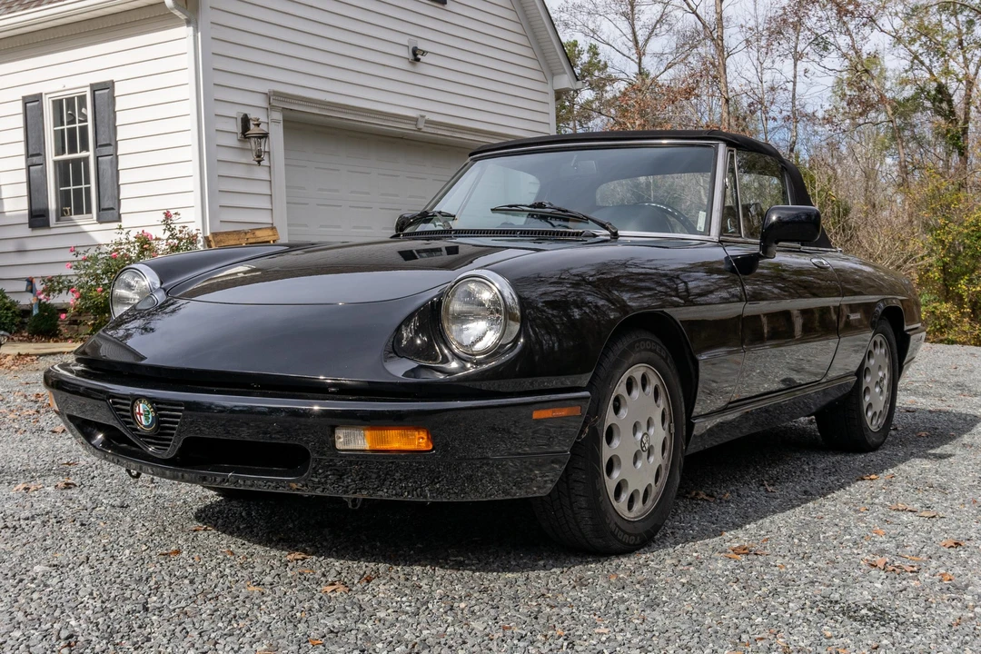 1991 Alfa Romeo Series 4 - Image 2 of 31