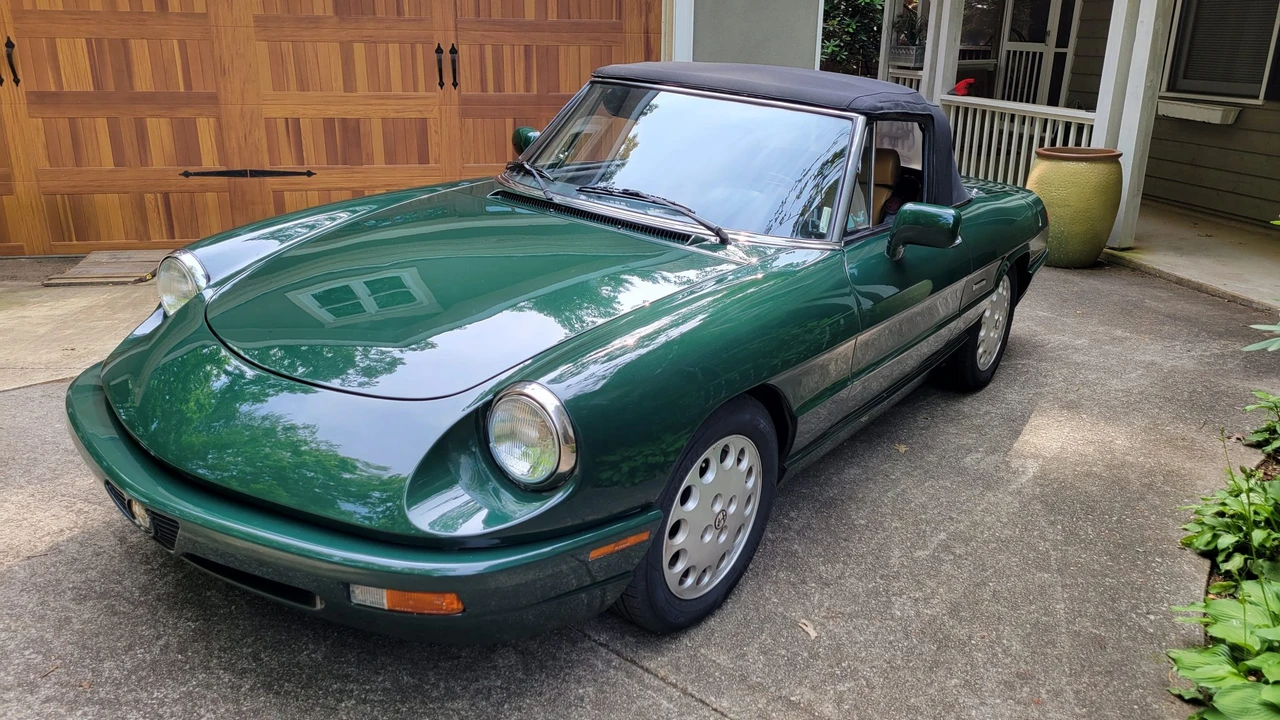 1991 Alfa Romeo Series 4 - Image 2 of 31