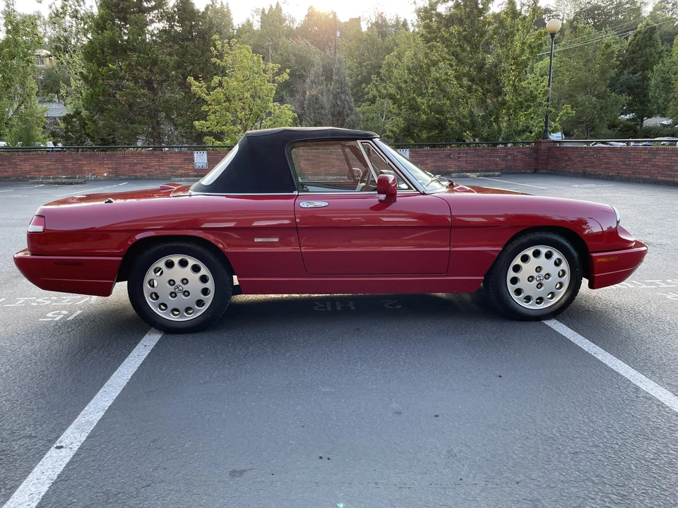 1991 Alfa Romeo Series 4 - Image 30 of 31