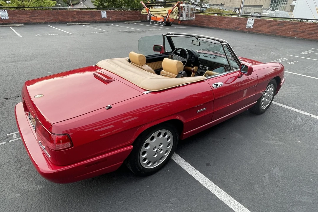 1991 Alfa Romeo Series 4 - Image 13 of 31
