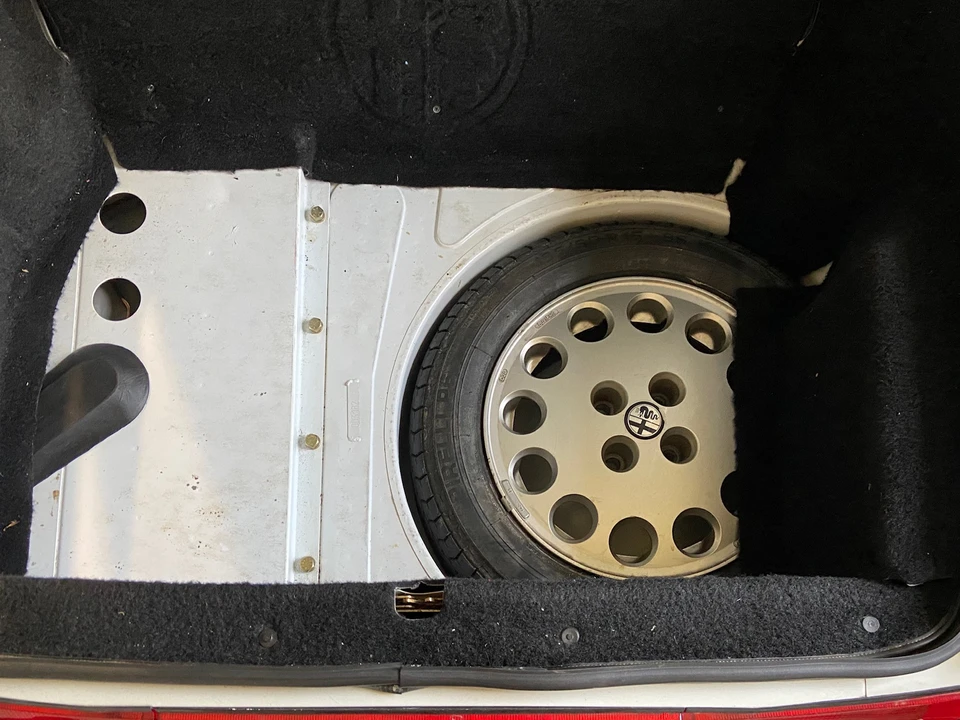 1991 Alfa Romeo Series 4 - Image 31 of 31
