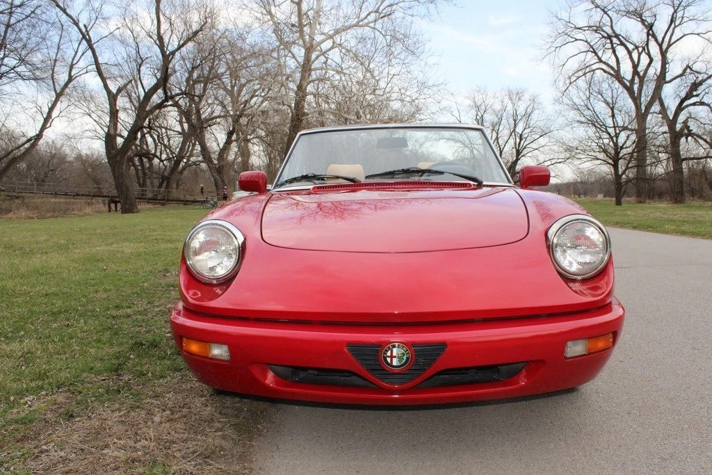 1991 Alfa Romeo Series 4 - Image 2 of 12