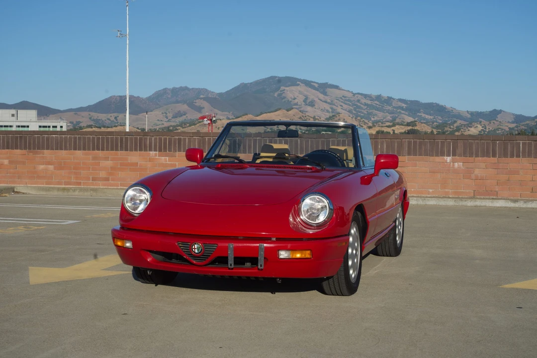 1991 Alfa Romeo Series 4 - Image 2 of 31