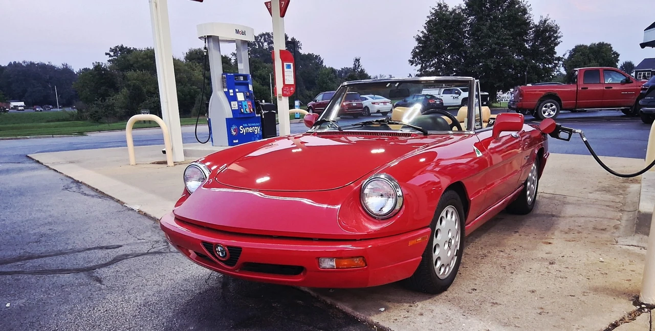 1991 Alfa Romeo Series 4 - Image 2 of 31