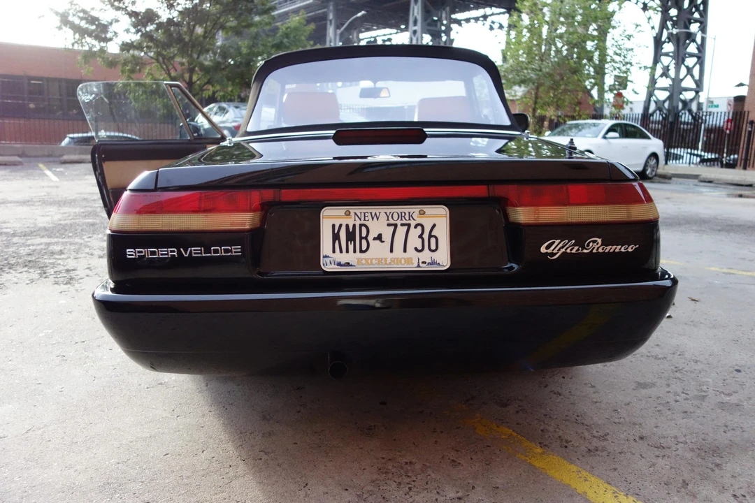 1991 Alfa Romeo Series 4 - Image 12 of 31