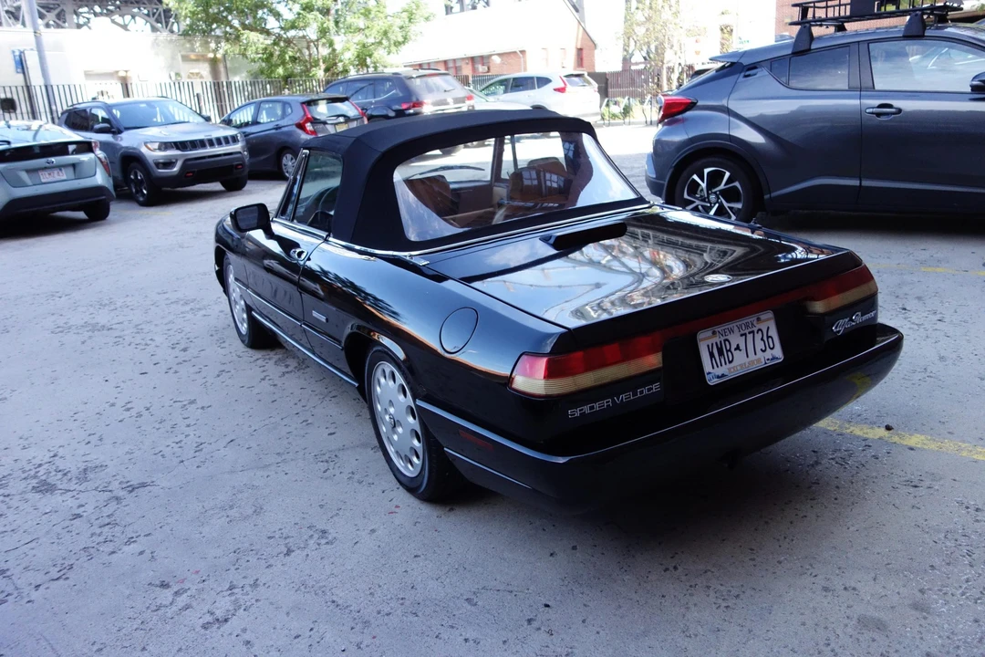 1991 Alfa Romeo Series 4 - Image 11 of 31