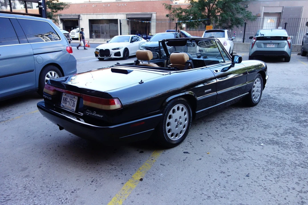 1991 Alfa Romeo Series 4 - Image 7 of 31