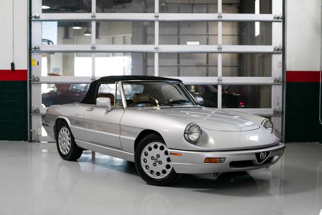 1991 Alfa Romeo Series 4 - Image 2 of 31