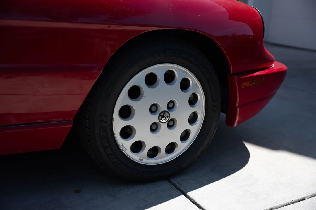1991 Alfa Romeo Series 4 - Image 26 of 31