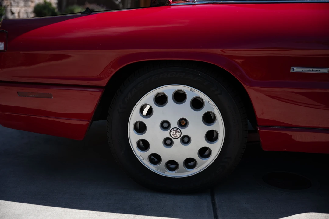 1991 Alfa Romeo Series 4 - Image 25 of 31