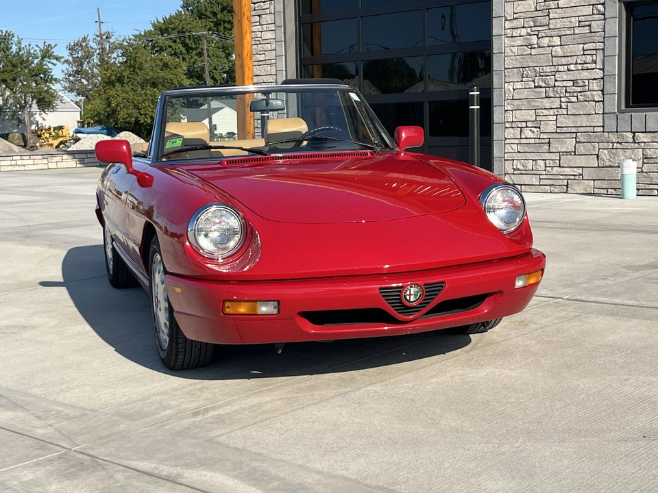 1991 Alfa Romeo Series 4 - Image 2 of 31