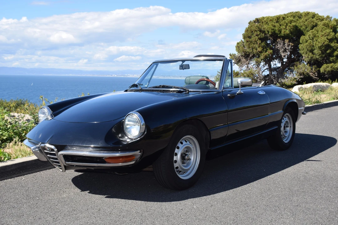 1969 Alfa Romeo 102-Series 2000 - Image 9 of 31
