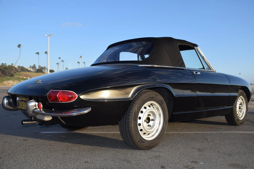 1969 Alfa Romeo 102-Series 2000 - Image 4 of 31