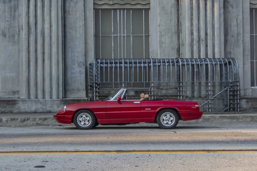 1991 Alfa Romeo Series 4 - Image 14 of 31