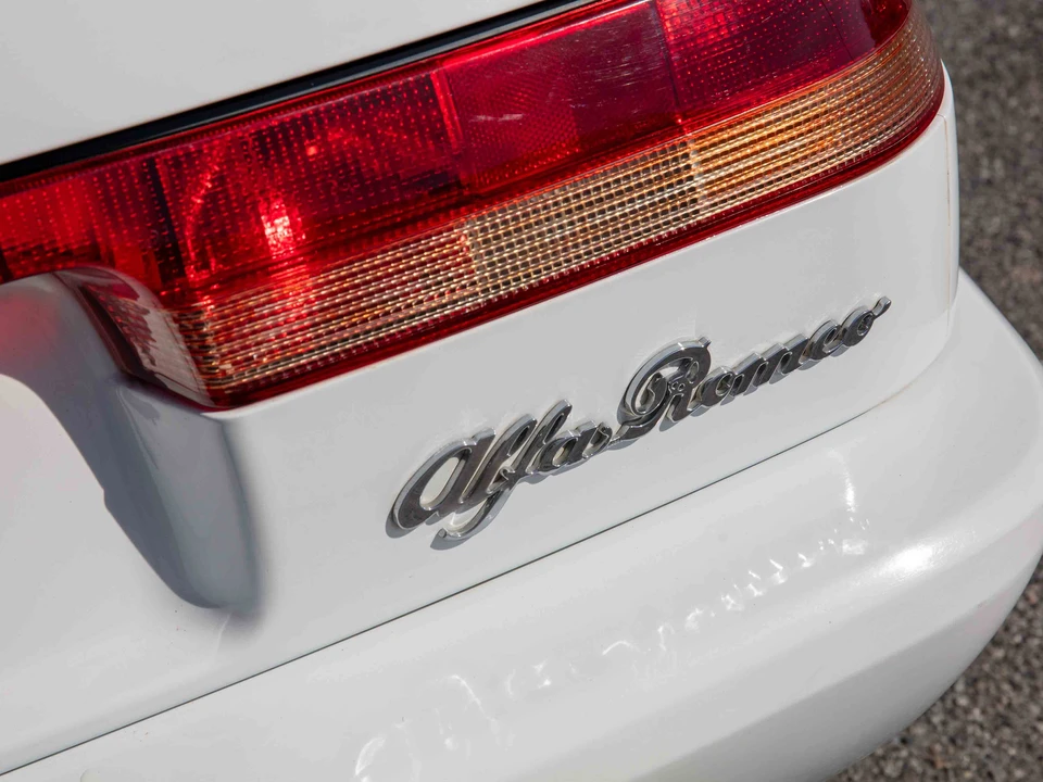 1991 Alfa Romeo Series 4 - Image 28 of 31