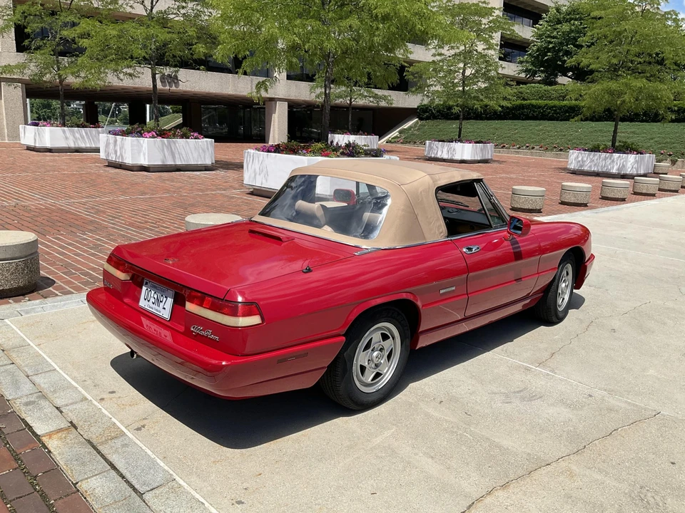 1991 Alfa Romeo Series 4 - Image 25 of 31