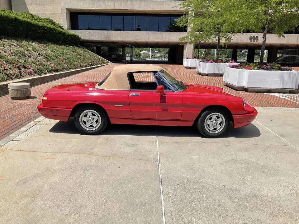 1991 Alfa Romeo Series 4 - Image 26 of 31