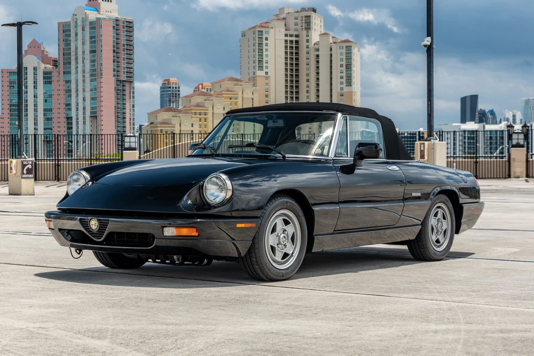 1991 Alfa Romeo Series 4 - Image 2 of 31