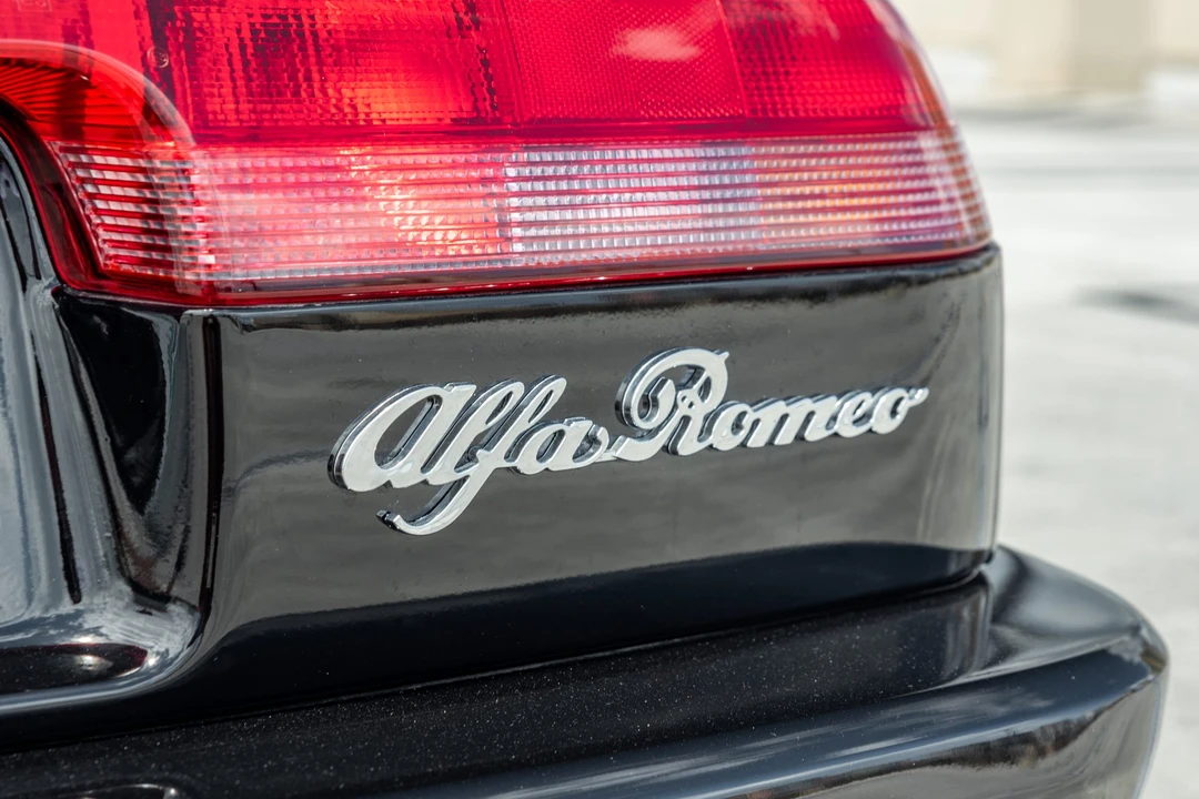 1991 Alfa Romeo Series 4 - Image 30 of 31
