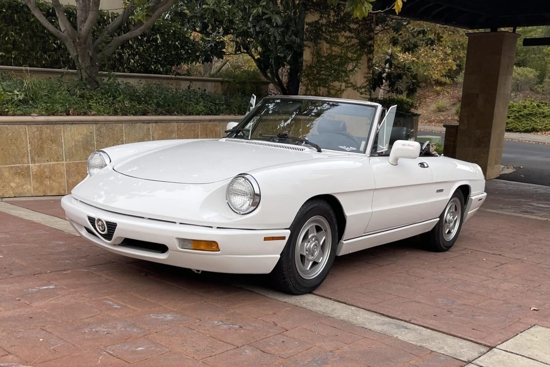 1991 Alfa Romeo Series 4 - Image 2 of 31