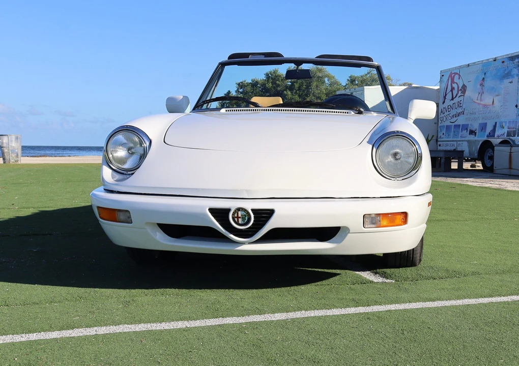 1991 Alfa Romeo Series 4 - Image 2 of 31