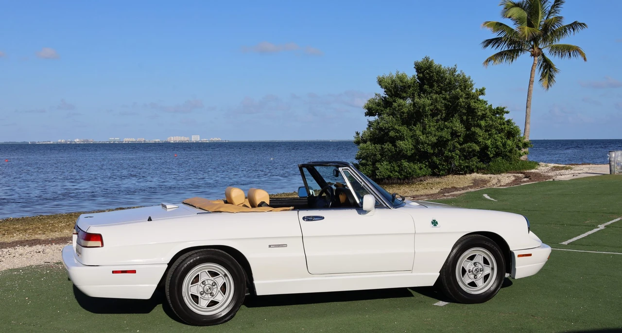 1991 Alfa Romeo Series 4 - Image 23 of 31