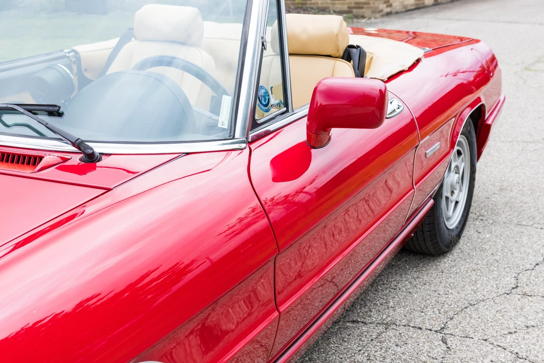 1991 Alfa Romeo Series 4 - Image 25 of 31