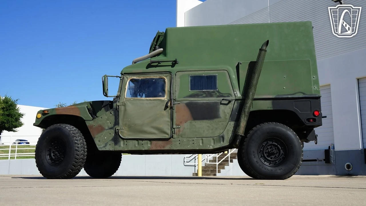 1991 AM General Hummer - Image 9 of 12