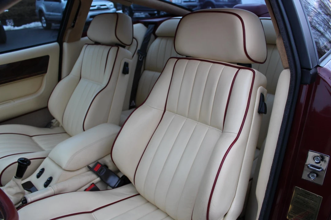 1991 Aston Martin Virage - Image 30 of 31