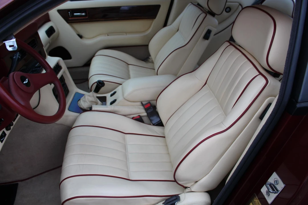 1991 Aston Martin Virage - Image 29 of 31