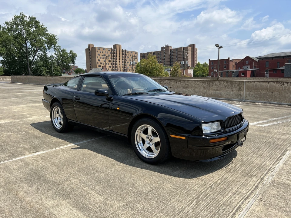 1991 Aston Martin Virage - Image 20 of 31