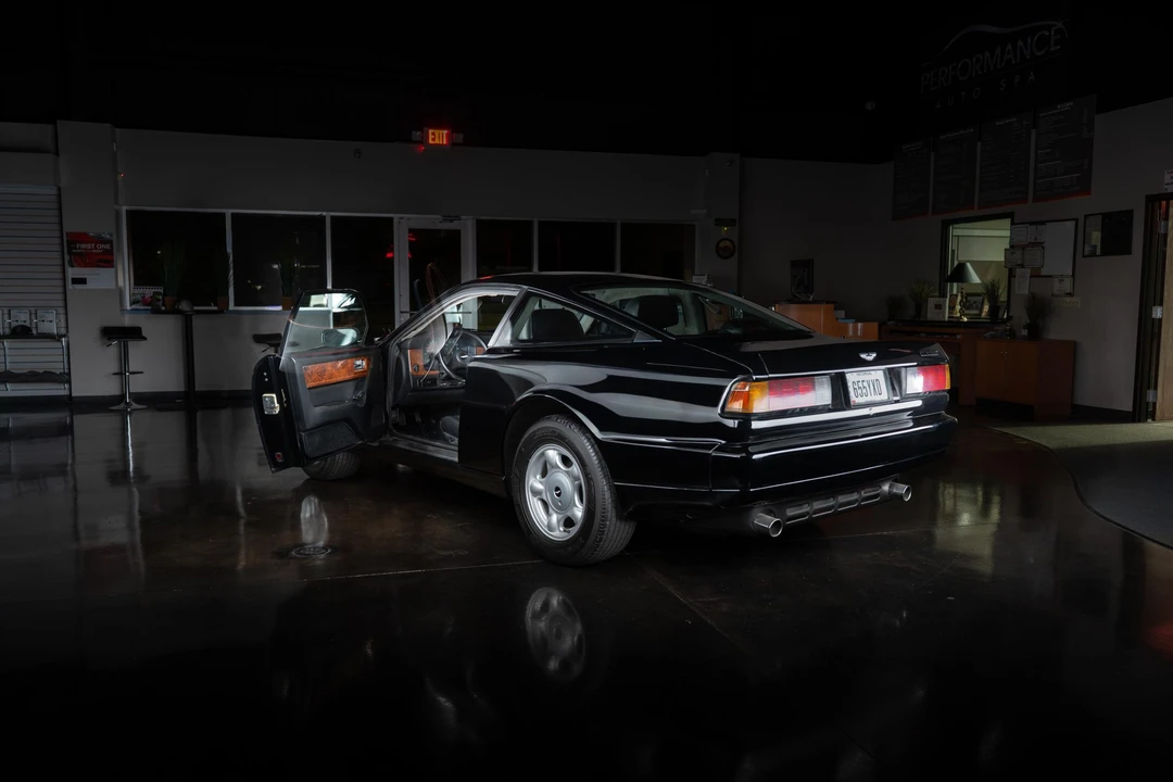 1991 Aston Martin Virage - Image 27 of 31