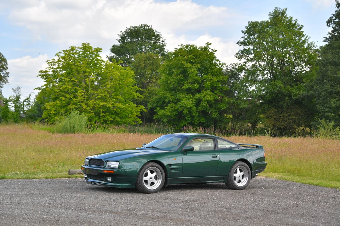 1991 Aston Martin Virage - Image 14 of 31