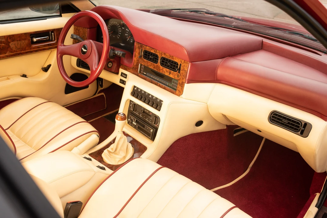 1991 Aston Martin Virage - Image 10 of 31