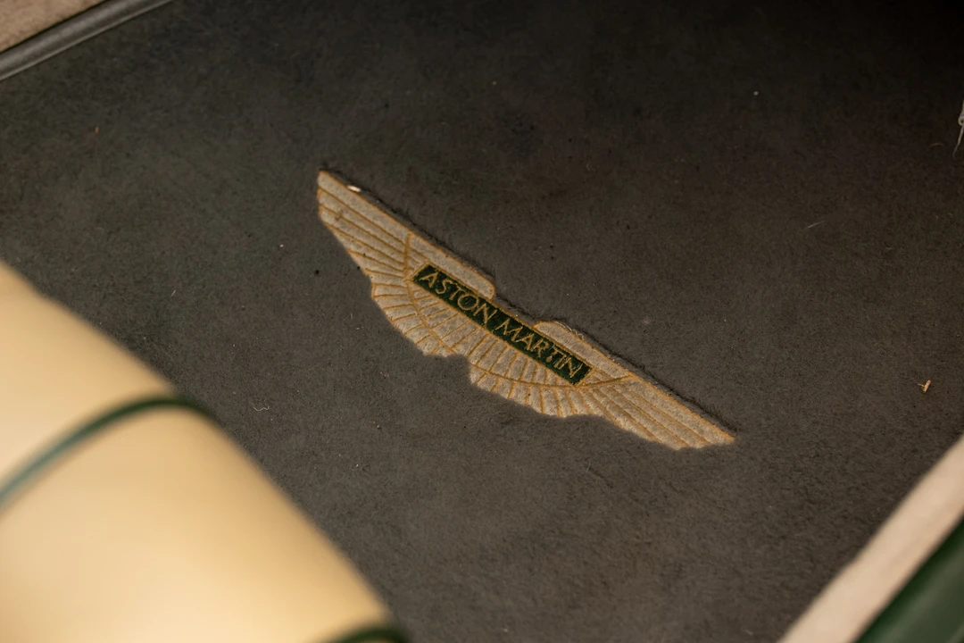 1991 Aston Martin Virage - Image 20 of 31