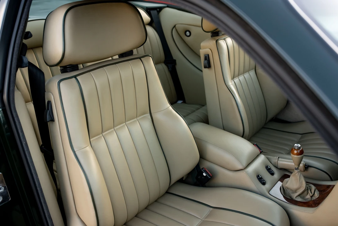 1991 Aston Martin Virage - Image 11 of 31