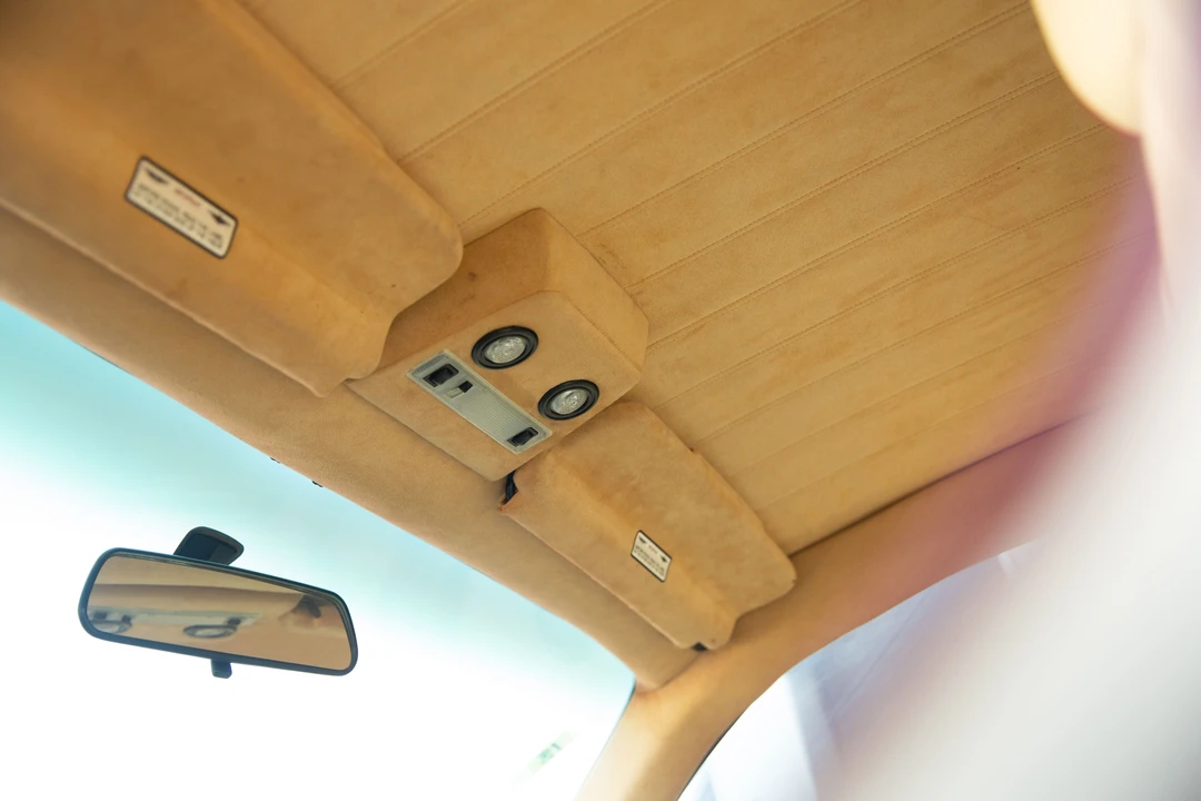 1991 Aston Martin Virage - Image 20 of 31