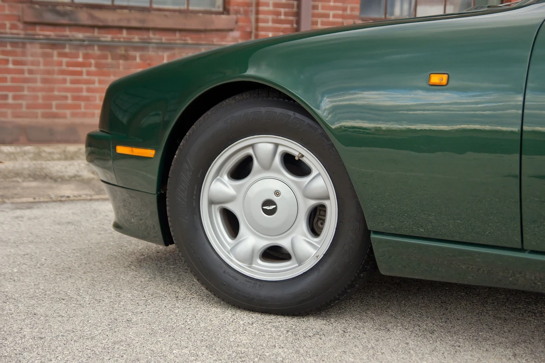 1991 Aston Martin Virage - Image 9 of 16