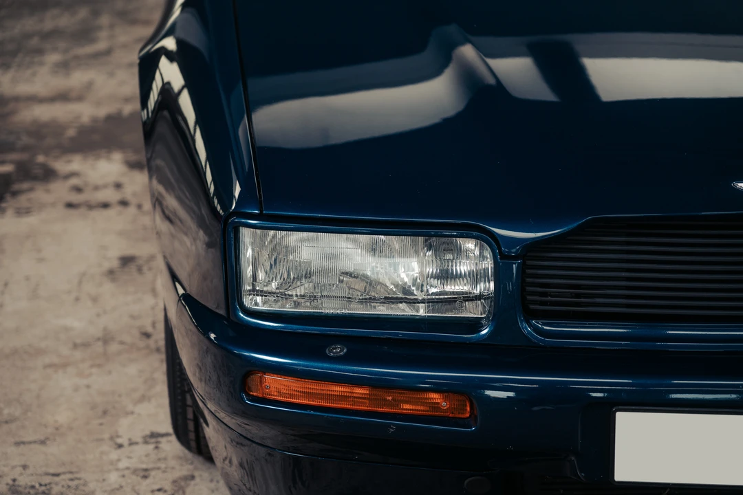 1991 Aston Martin Virage - Image 14 of 31