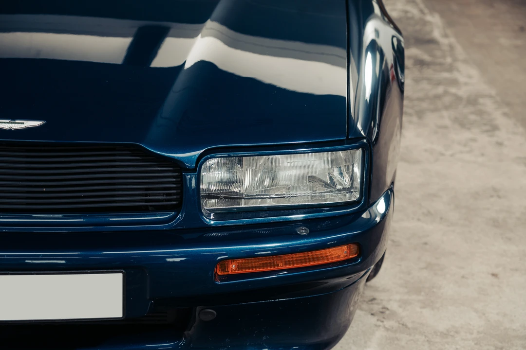 1991 Aston Martin Virage - Image 16 of 31
