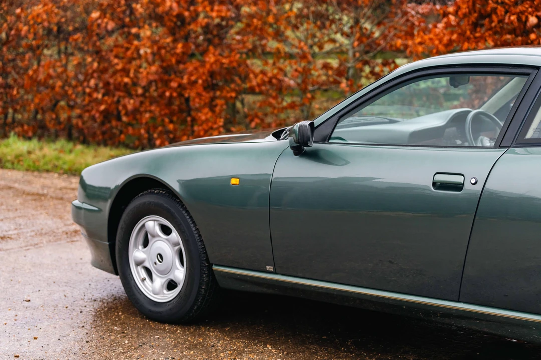 1991 Aston Martin Virage - Image 20 of 31