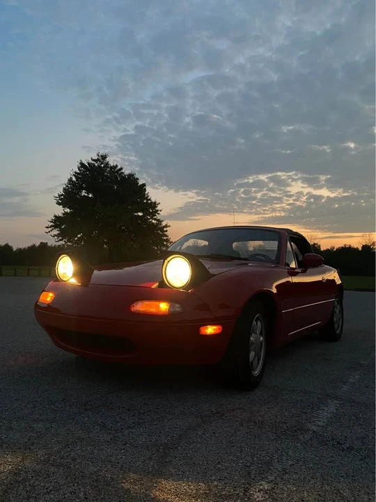 1991 Mazda NA MX-5 Miata - Image 4 of 7