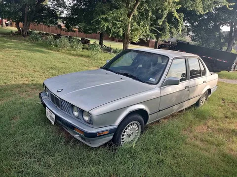 1991 BMW 3 Series 318i Sedan 4D