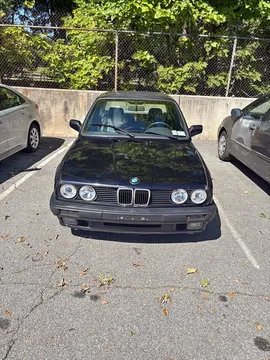 1991 BMW 3 Series 318i Sedan 4D